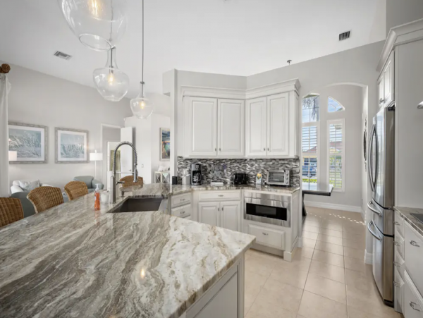 Marco Island Beautiful 3 Bedroom Home with Pool & Canal View